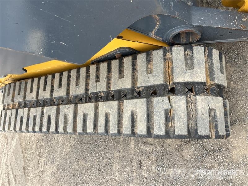 John Deere 333G Minicarregadeiras