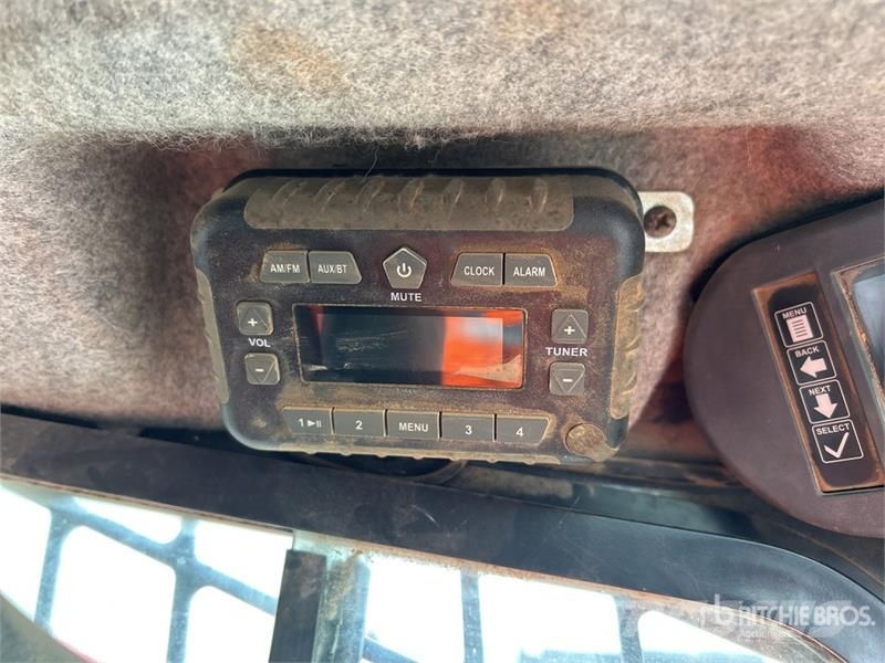 John Deere 333G Minicarregadeiras