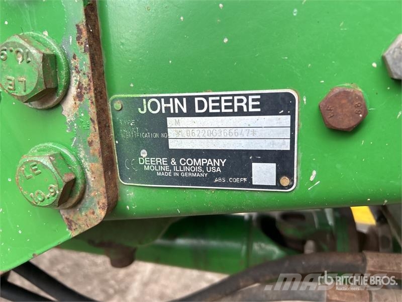 John Deere 6220 拖拉机/农用车
