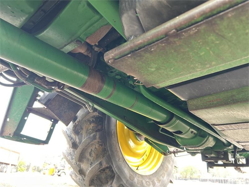 John Deere 6220 拖拉机/农用车