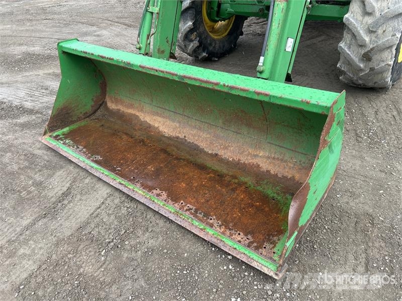 John Deere 6220 拖拉机/农用车