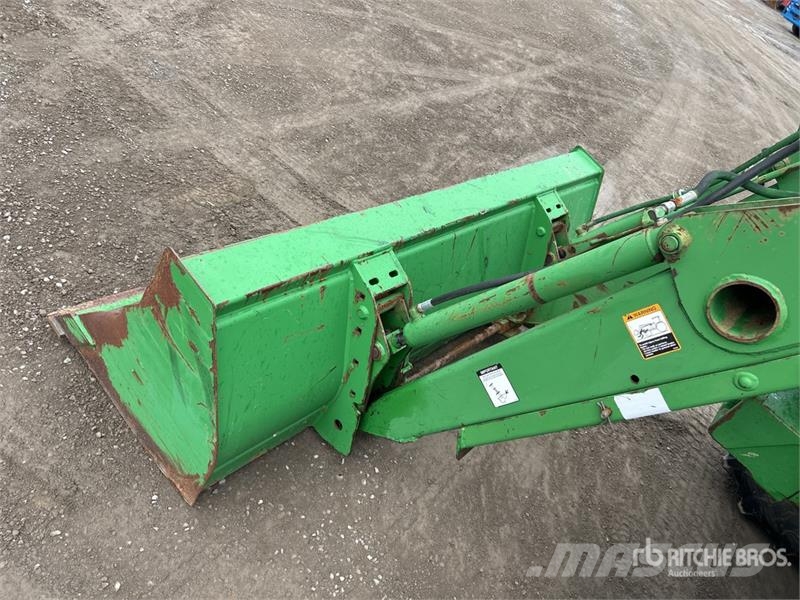John Deere 6220 拖拉机/农用车