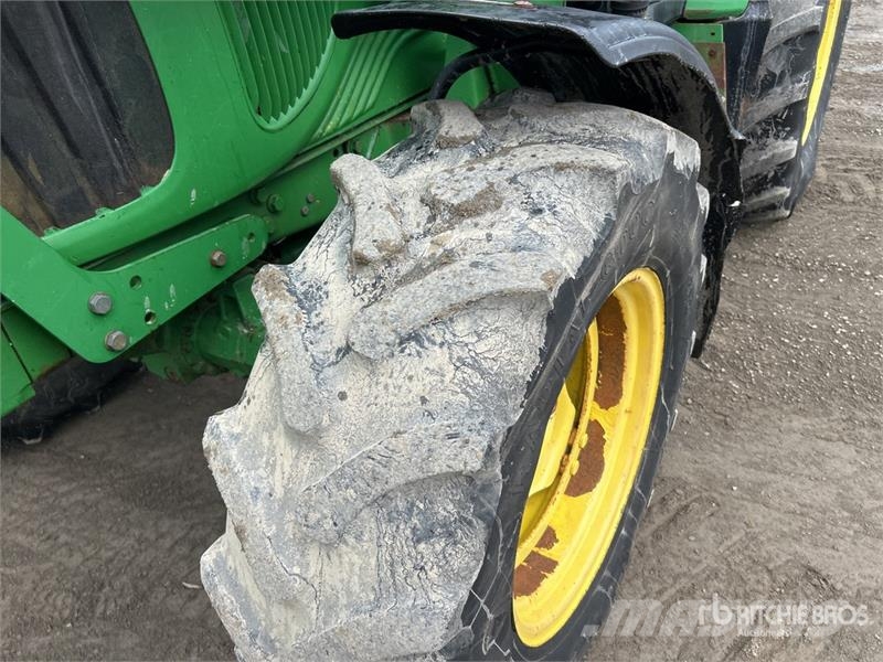 John Deere 6220 拖拉机/农用车