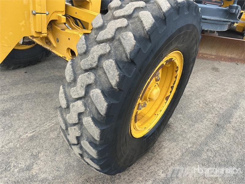John Deere 670G Motor Grader Grader