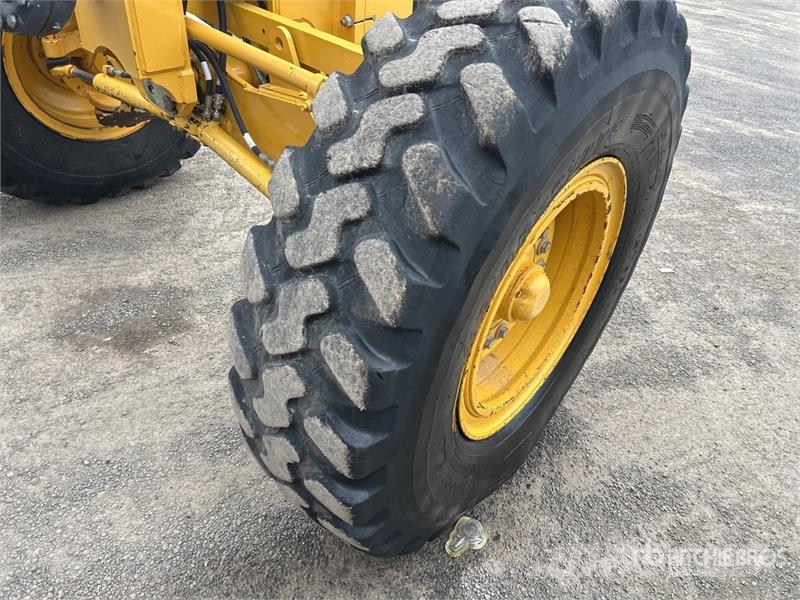 John Deere 670G Motor Grader Grader
