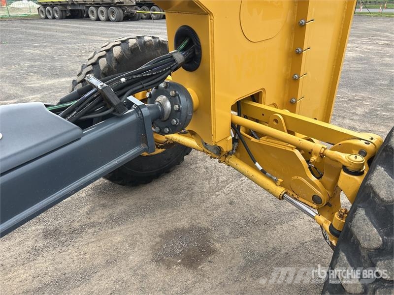 John Deere 670G Motor Grader Grader