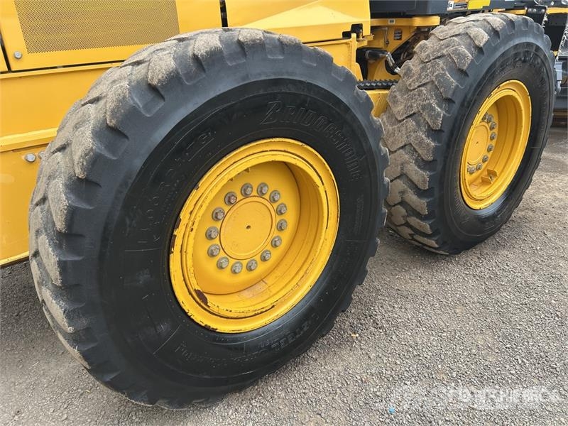 John Deere 670G Motor Grader Grader