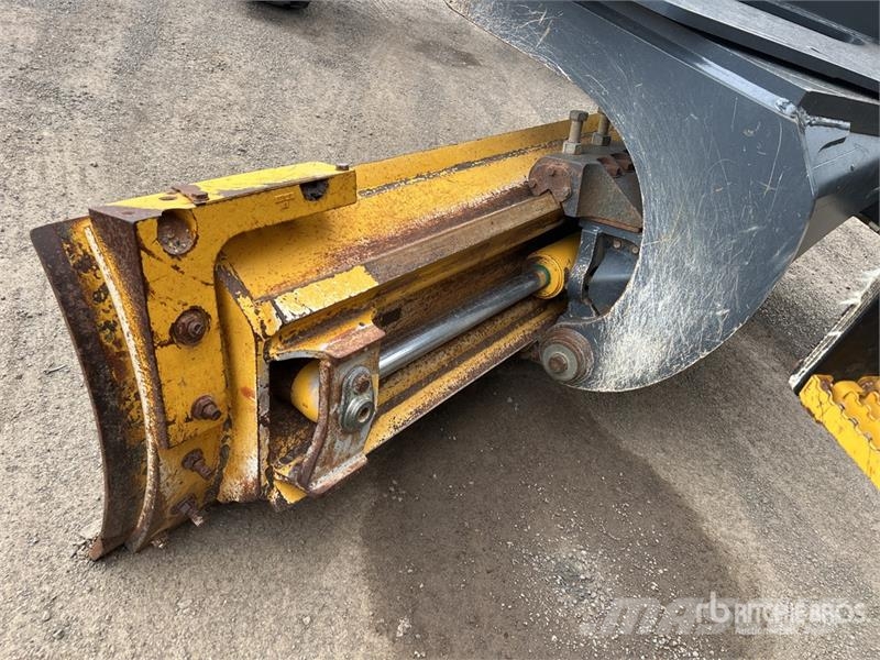 John Deere 670G Motor Grader Grader