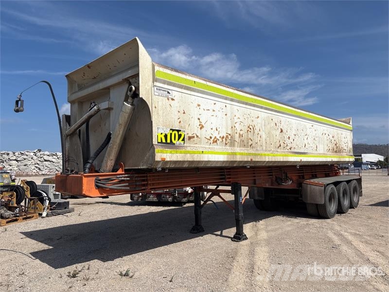  John Shephard 9.5 m Tri/A Side Dump Trailer مقطورات قلابة