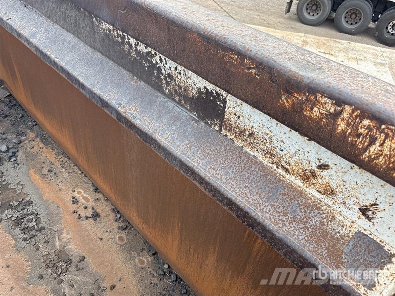  John Shephard 9.5 m Tri/A Side Dump Trailer مقطورات قلابة