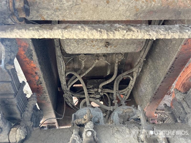  John Shephard 9.5 m Tri/A Side Dump Trailer مقطورات قلابة