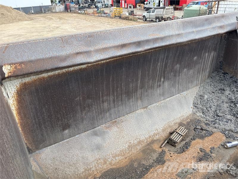  John Shephard 9.5 m Tri/A Side Dump Trailer مقطورات قلابة