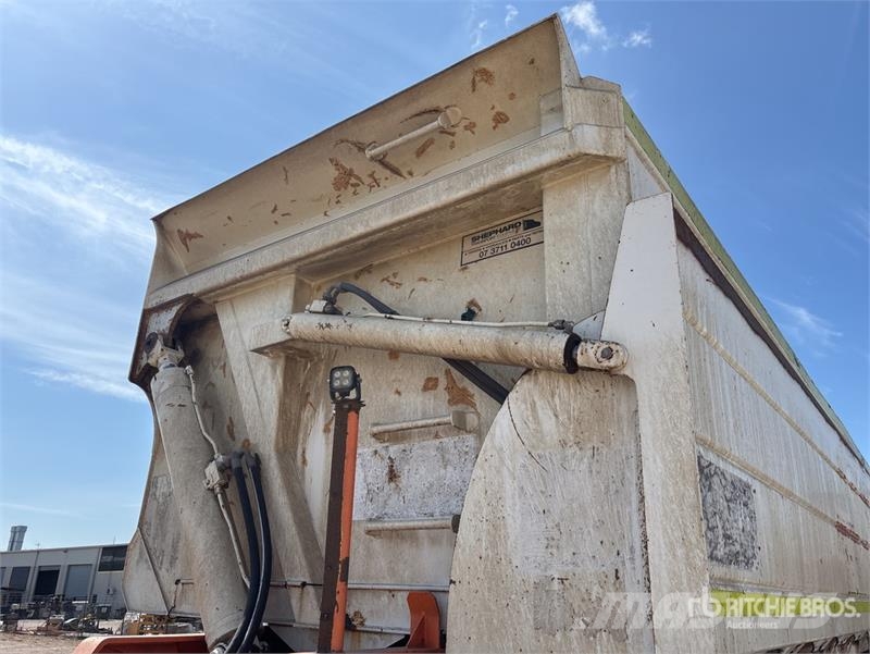  John Shephard 9.5 m Tri/A Side Dump Trailer مقطورات قلابة