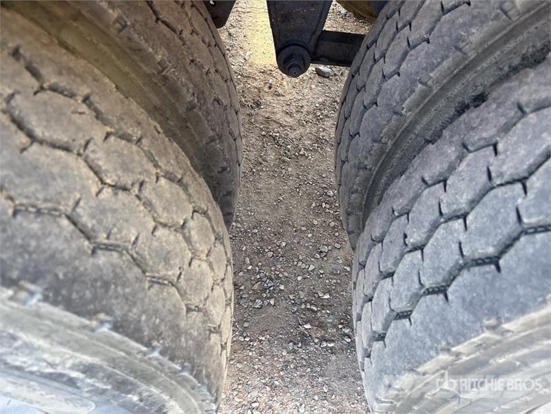  John Shephard 9.5 m Tri/A Side Dump Trailer مقطورات قلابة