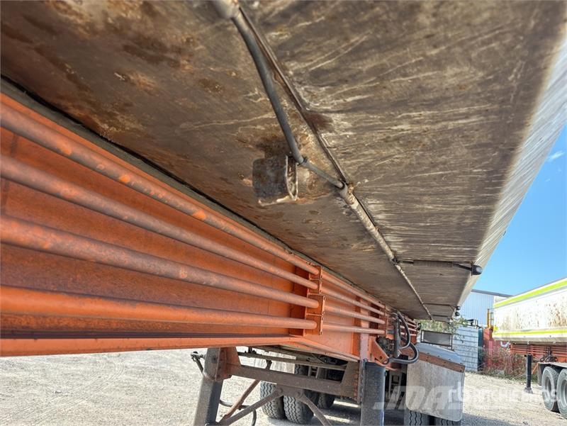  John Shephard 9.5 m Tri/A Side Dump Trailer مقطورات قلابة