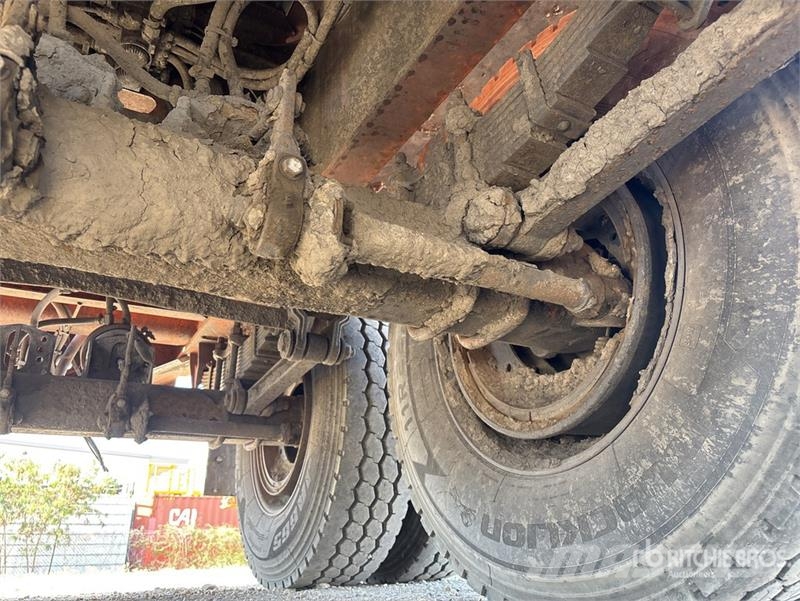  John Shephard 9.5 m Tri/A Side Dump Trailer مقطورات قلابة