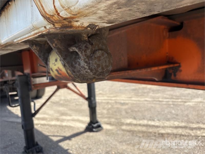  John Shephard 9.5 m Tri/A Side Dump Trailer مقطورات قلابة