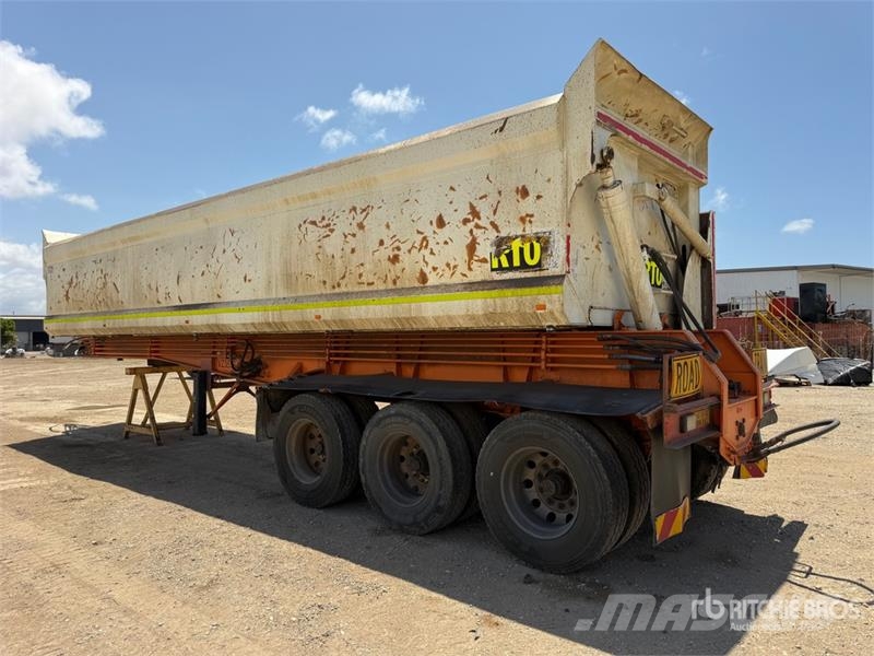  John Shephard 9.5 m Tri/A Side Dump Trailer مقطورات قلابة