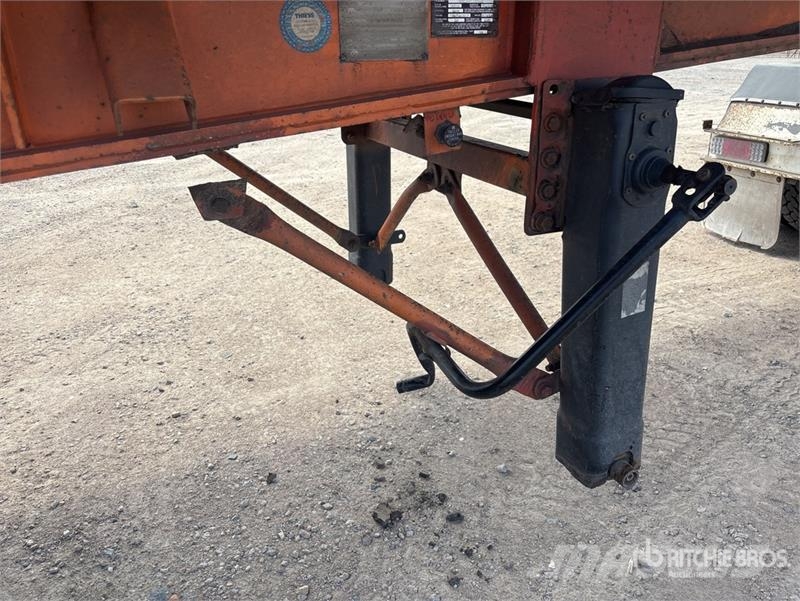  John Shephard 9.5 m Tri/A Side Dump Trailer مقطورات قلابة
