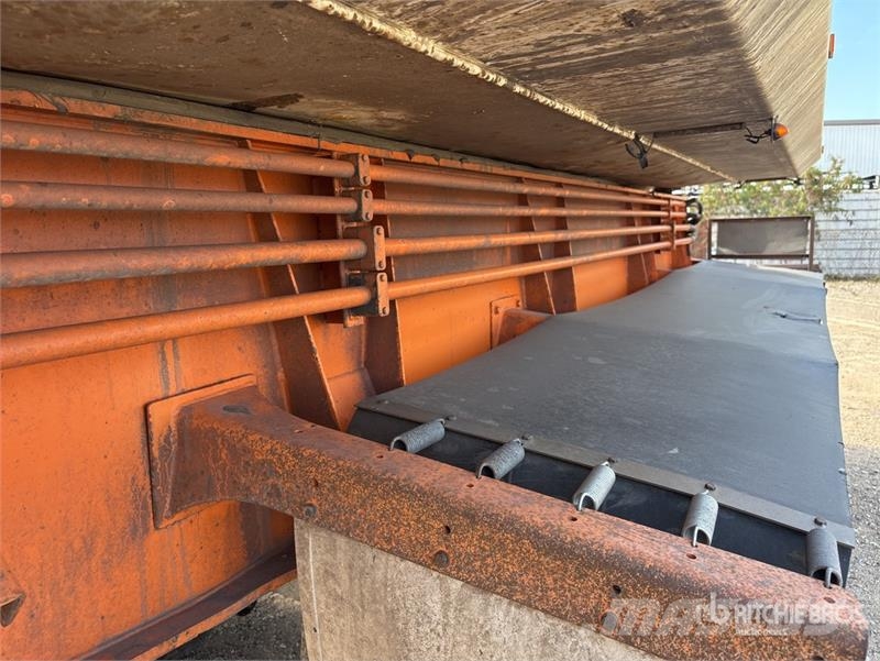  John Shephard 9.5 m Tri/A Side Dump Trailer مقطورات قلابة
