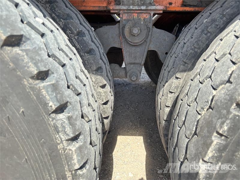  John Shephard 9.5 m Tri/A Side Dump Trailer مقطورات قلابة