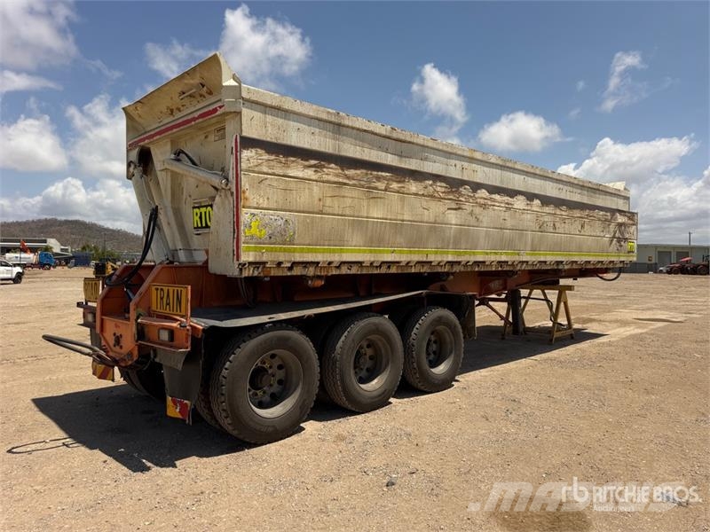  John Shephard 9.5 m Tri/A Side Dump Trailer مقطورات قلابة