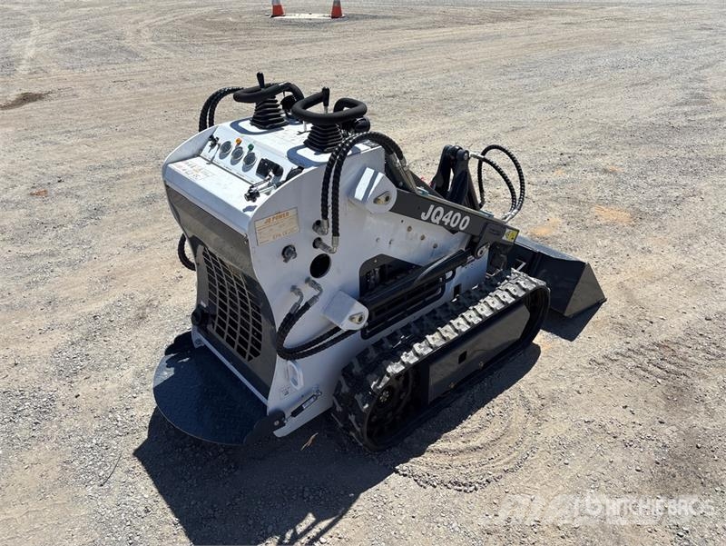 JQ Power JQ400 Lietoti riteņu kompaktiekrāvēji