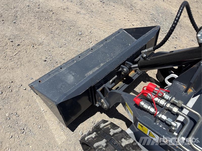 JQ Power JQ400 Lietoti riteņu kompaktiekrāvēji