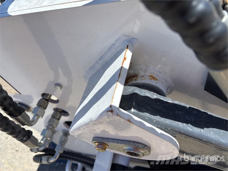 JQ Power JQ400 Lietoti riteņu kompaktiekrāvēji
