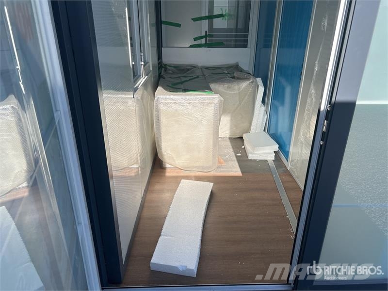 JQ SHELTER 2120 5.9 m x 6.2 m Portable Expandable Steel frame buildings