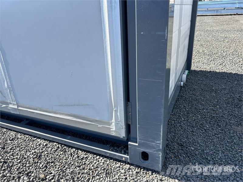 JQ SHELTER 2120 5.9 m x 6.2 m Portable Expandable Steel frame buildings