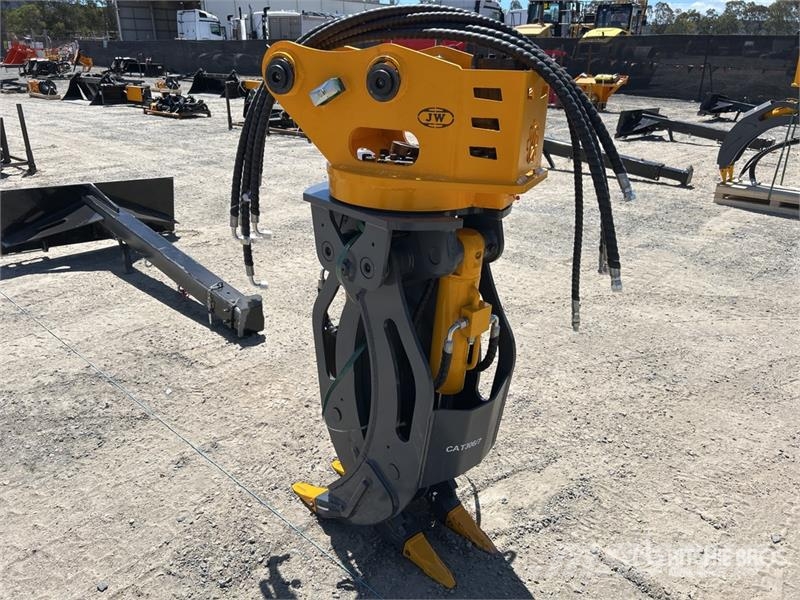 JW 04G Q/C Rotating Excavator Grapple - Fits 4 - 8 抓斗