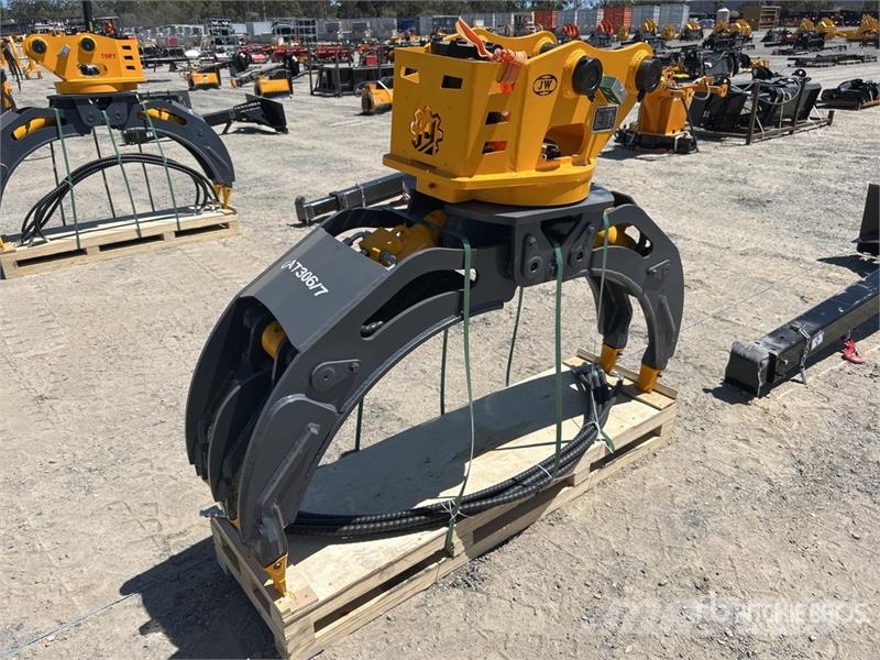  JW 04G Q/C Rotating Excavator Grapple - Fits 4 - 8 خطاطيف