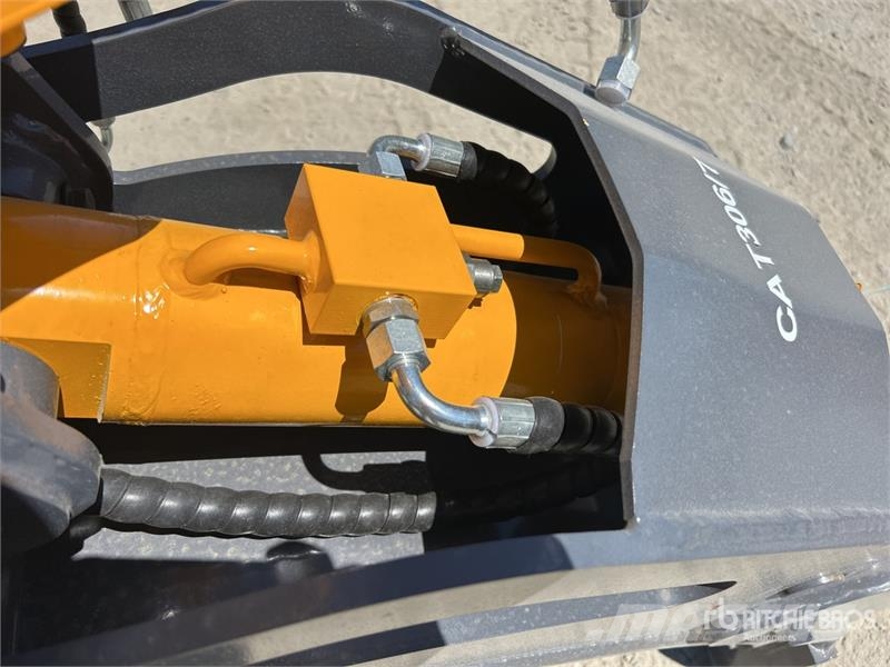 JW 04G Q/C Rotating Excavator Grapple - Fits 4 -8 抓斗