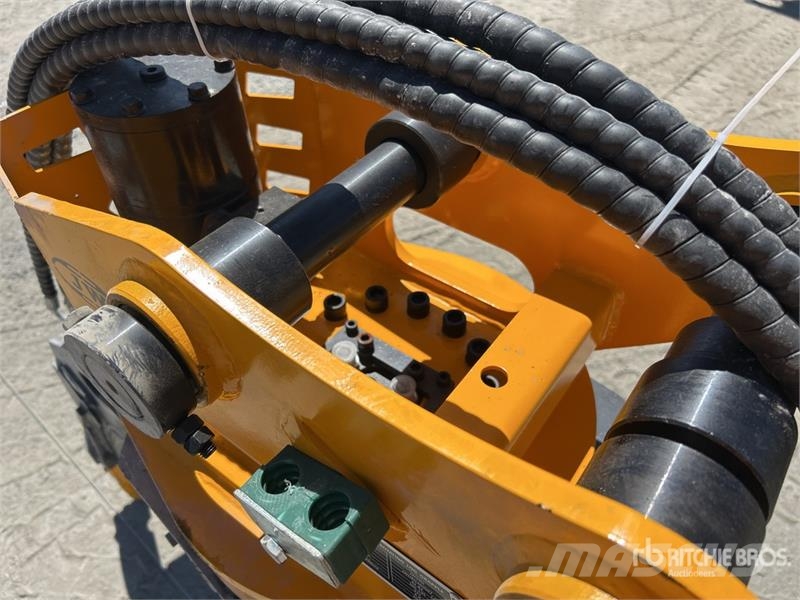 JW 04G Q/C Rotating Excavator Grapple - Fits 4 - 8 Grappin