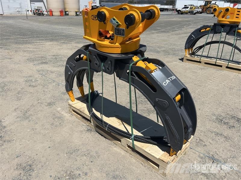  JW 04G Q/C Rotating Excavator Grapple - Fits 4 - 8 خطاطيف