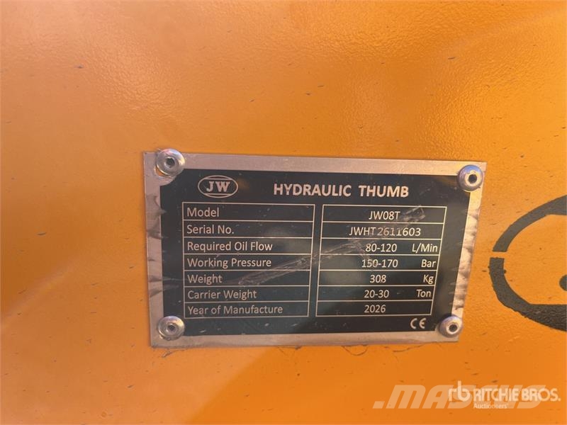 JW 08T 810 mm Hydraulic Excavator Thumb - Fits 20- Buckets