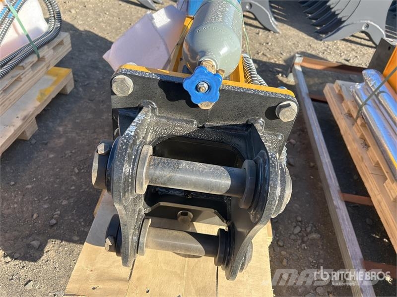 JW 530 Hydraulic Breaker - Fits 2-4.5 ton excavato مطارق / كسارات