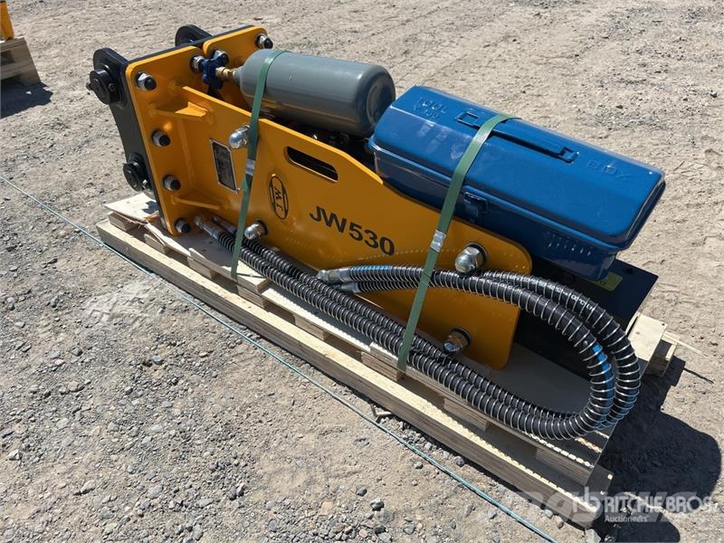 JW 530t Q/C Hydraulic Breaker - Fits 2 - 5 Ton (Un Marteau hydraulique