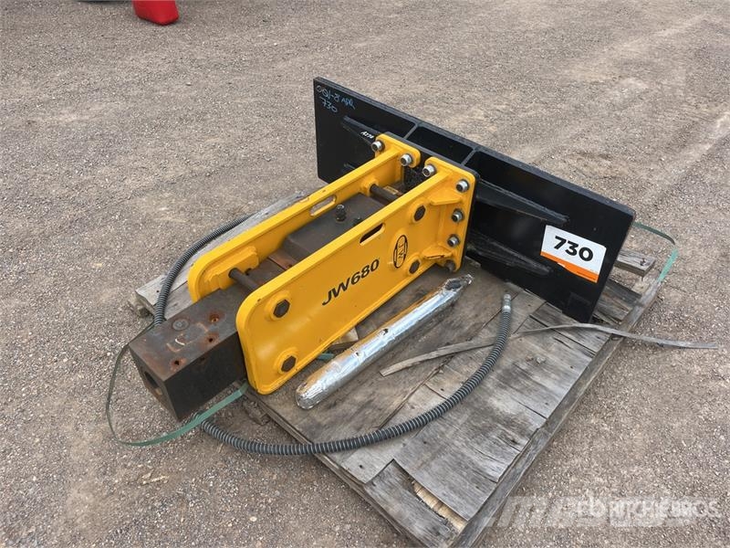  JW 680 1100 mm Skid Steer Breaker (Unused) Hammers / Breakers