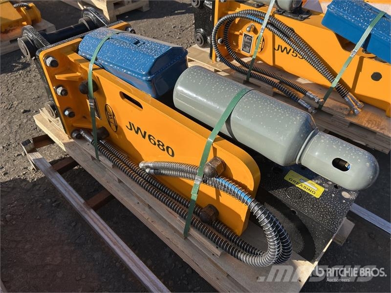 JW 680 Hydraulic Breaker - Fits 4-7 ton excavator مطارق / كسارات