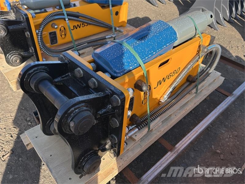 JW 680 Hydraulic Breaker - Fits 4-7 ton excavator مطارق / كسارات