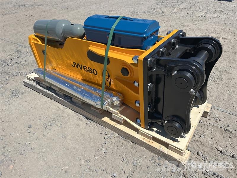 JW 680s Q/C Hydraulic Breaker - Fits 5 - 7 Ton (Un Marteau hydraulique