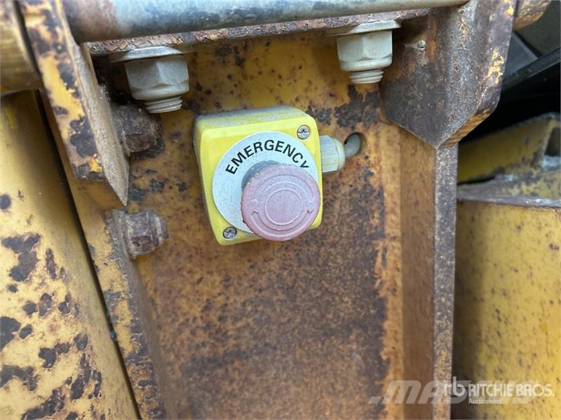 Keestrack Frontier Screeners