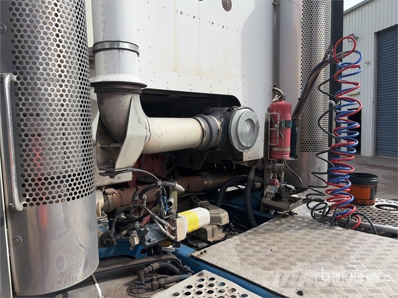 Kenworth K104 Camiones tractor