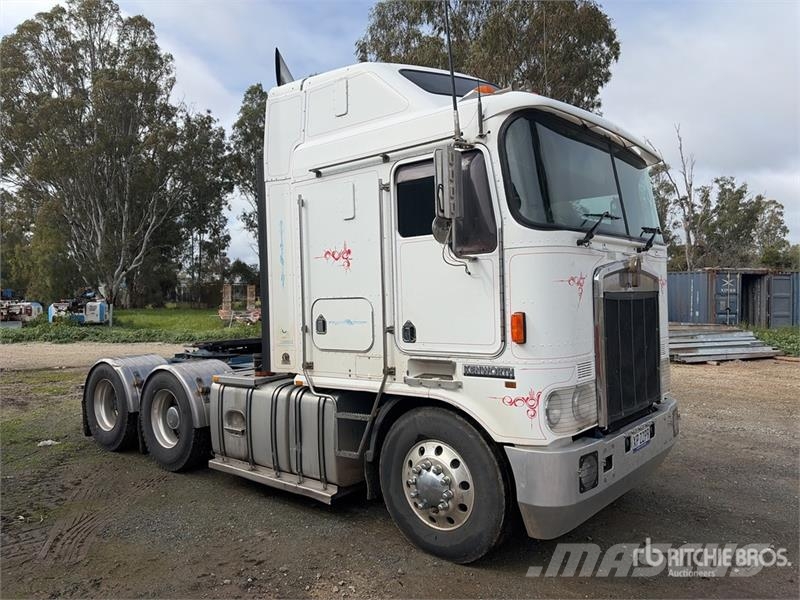 Kenworth K104 Camiones tractor
