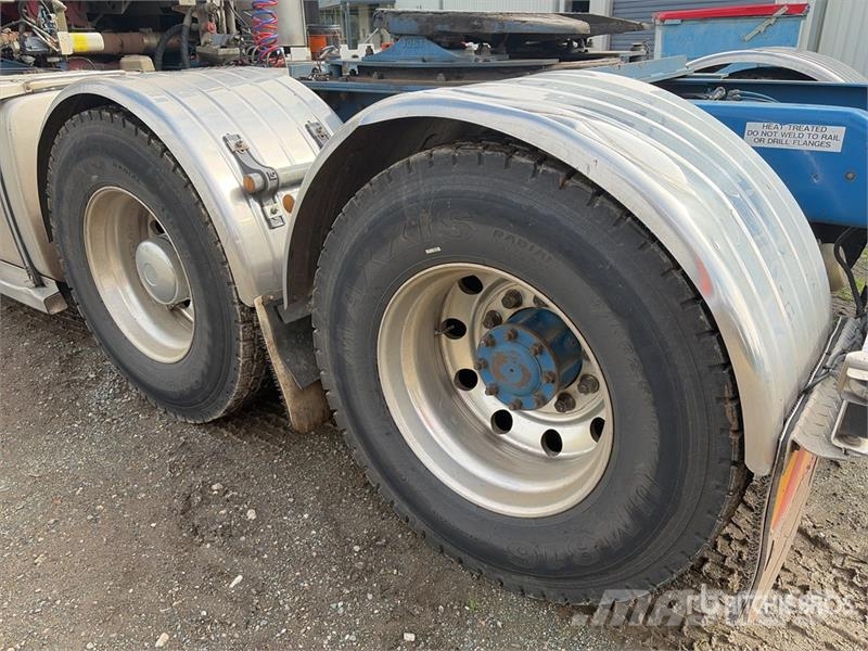 Kenworth K104 Camiones tractor