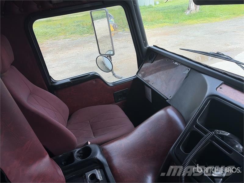 Kenworth K104 Camiones tractor