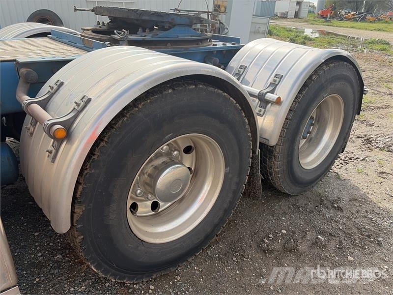 Kenworth K104 Camiones tractor