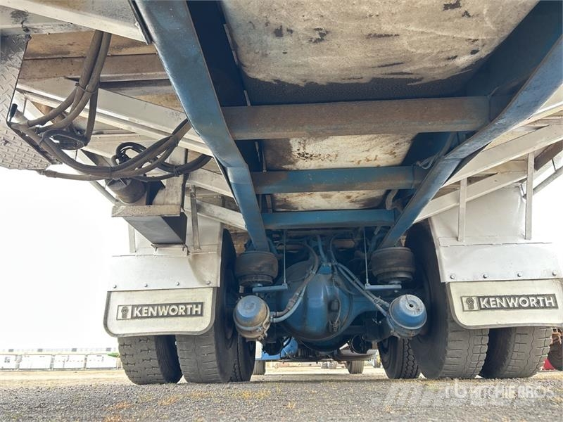 Kenworth K104 6x4 Sleeper Equipment Transport Truck Other trucks